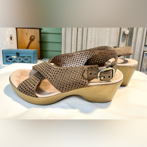 LOT OF 2 DANSKO Jacinda Nubuck & Gray Criss Cross Slingback Sandals- Wmn Sz 7.5 - Picture 4 of 13